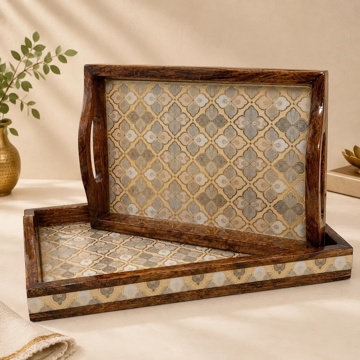 Shwet Rajmahal Serving Tray Set of 2 with floral design